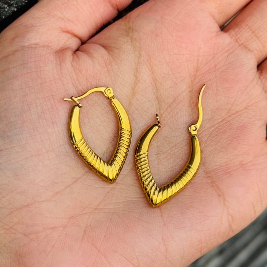 Venus Hoops